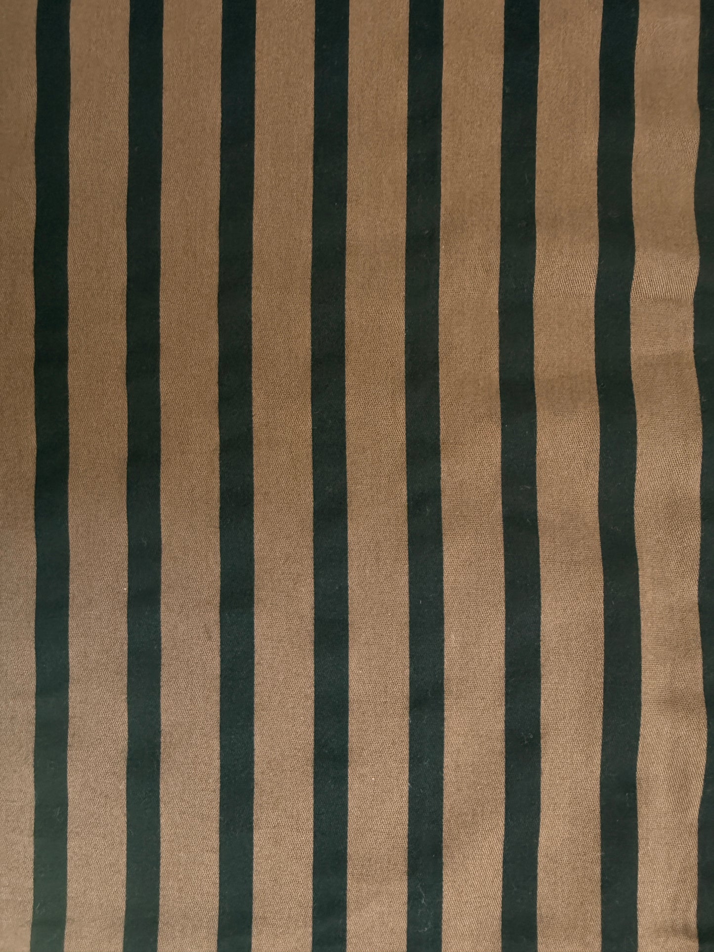 Men’s Button-Down Striped Shirt – Casual Cotton