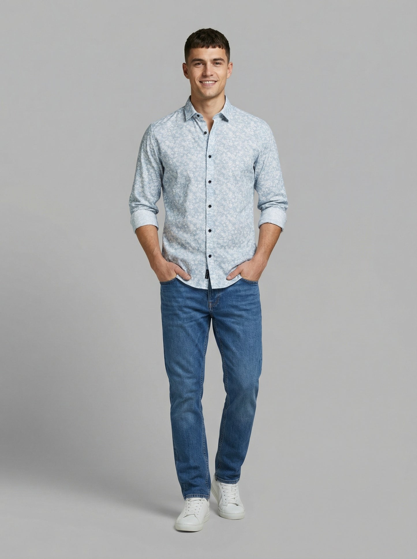 Men's Light Blue Subtle Floral Print Long Sleeve Button-Down Shirt