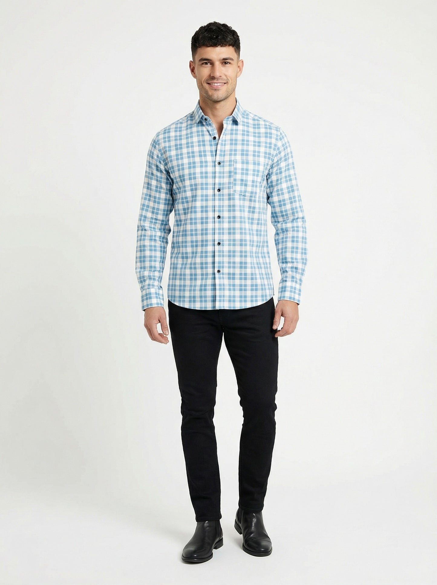 Men's Classic Blue and White Gingham Checkered Long Sleeve Button-Down Shirt