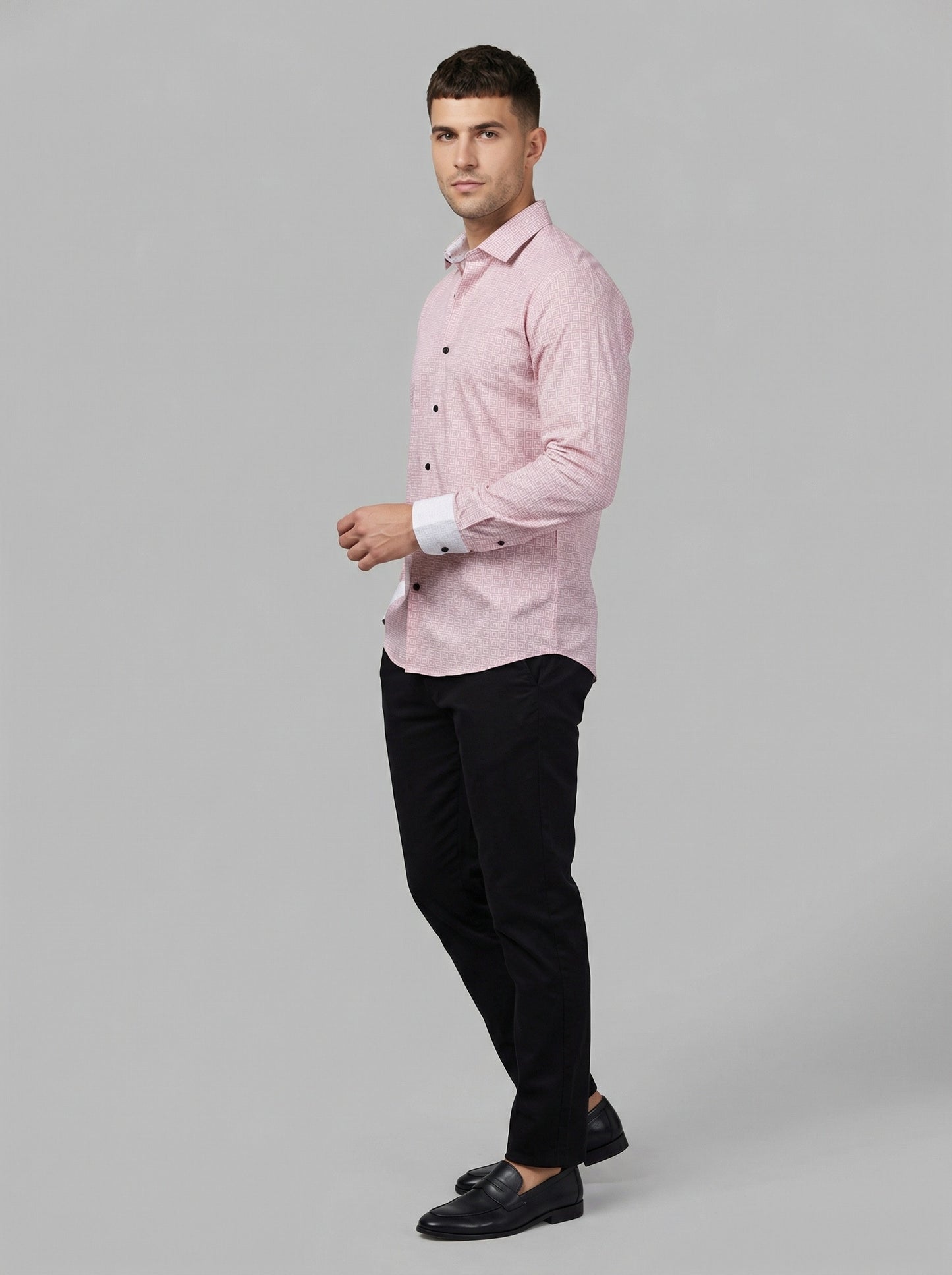 Men's Pink Geometric Print Button-Down Shirt with Contrast Cuffs