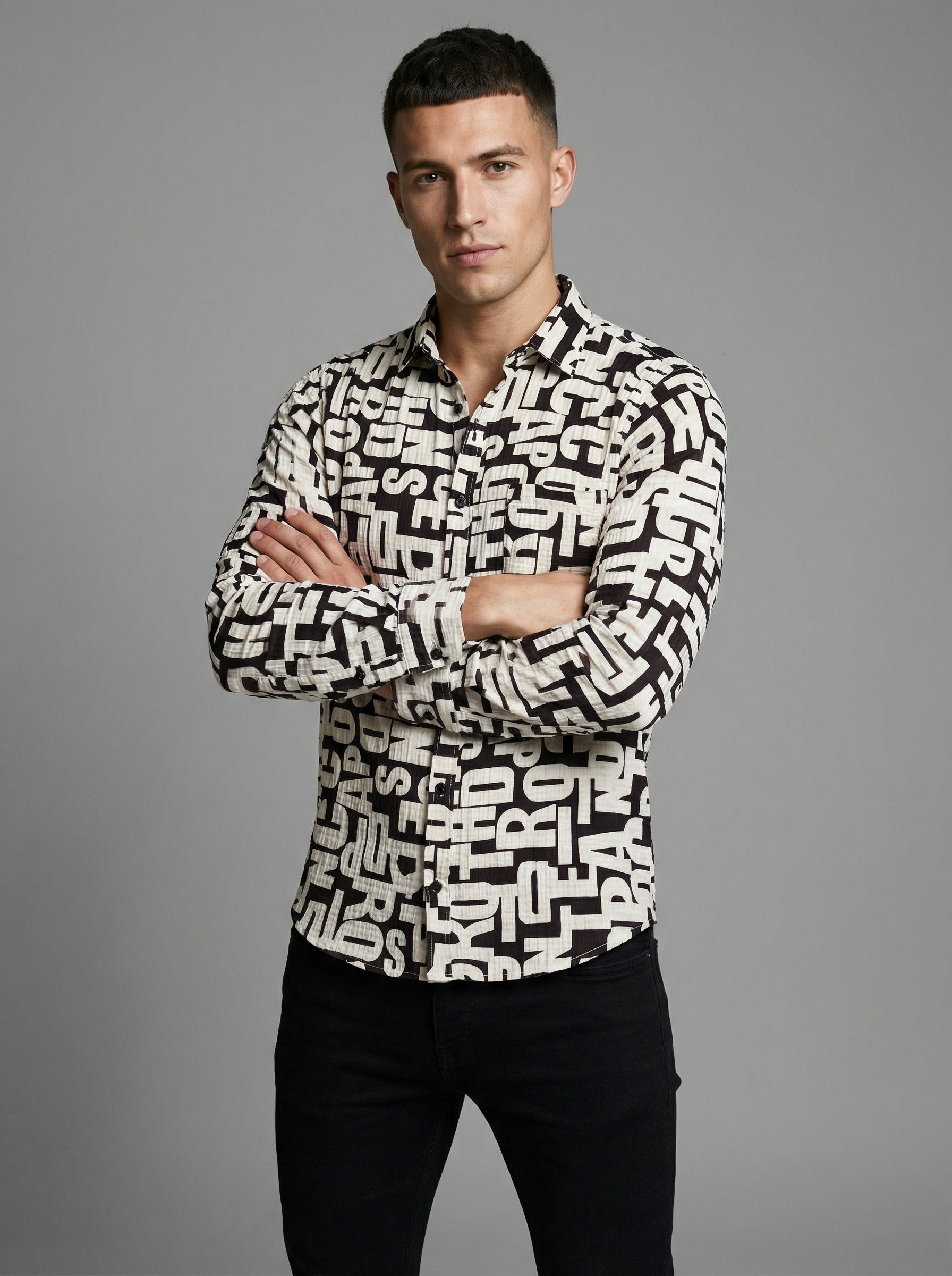 Men's Monochrome Typography Print Long Sleeve Button-Down Shirt