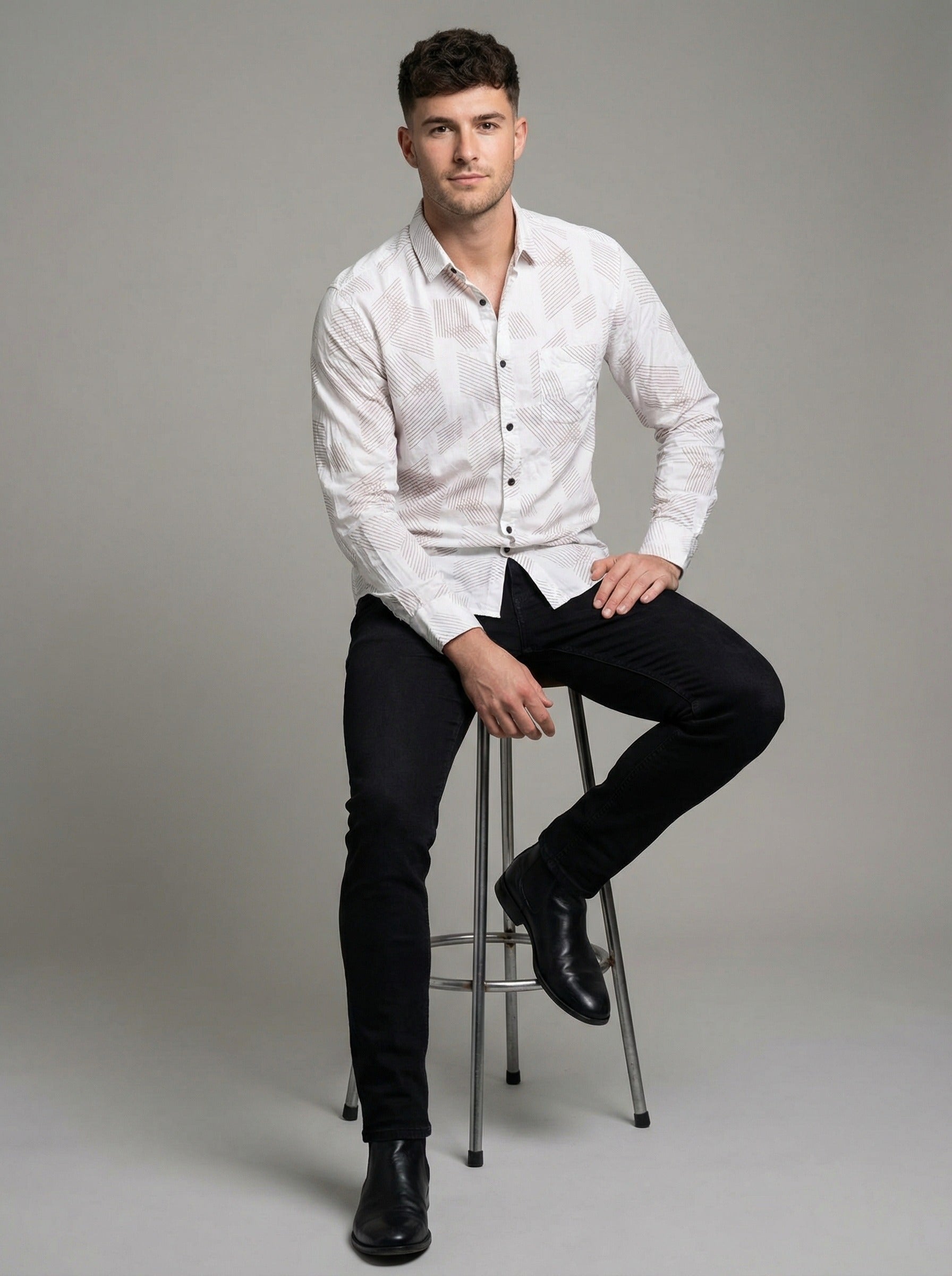 Men's Modern Geometric Line Pattern Long Sleeve Button-Down Shirt