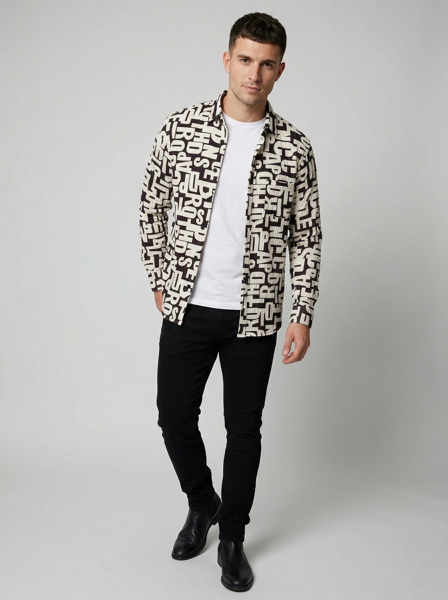 Men's Monochrome Typography Print Long Sleeve Button-Down Shirt