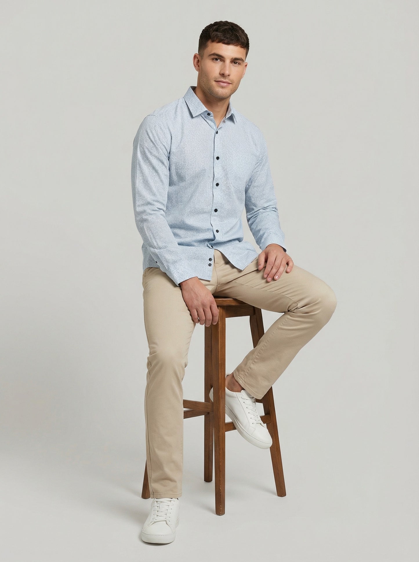 Men's Slim Fit Geometric Greek Key Print Button-Down Shirt