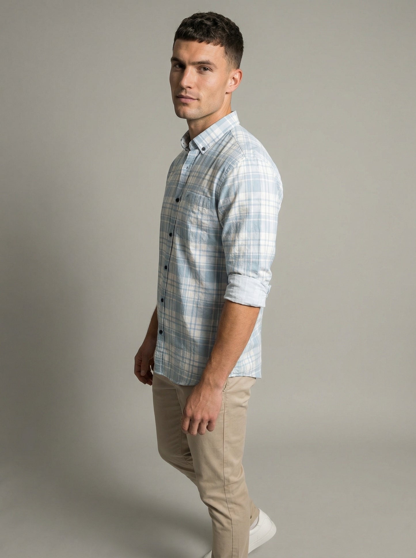 Men's Light Blue and White Plaid Button-Down Casual Shirt