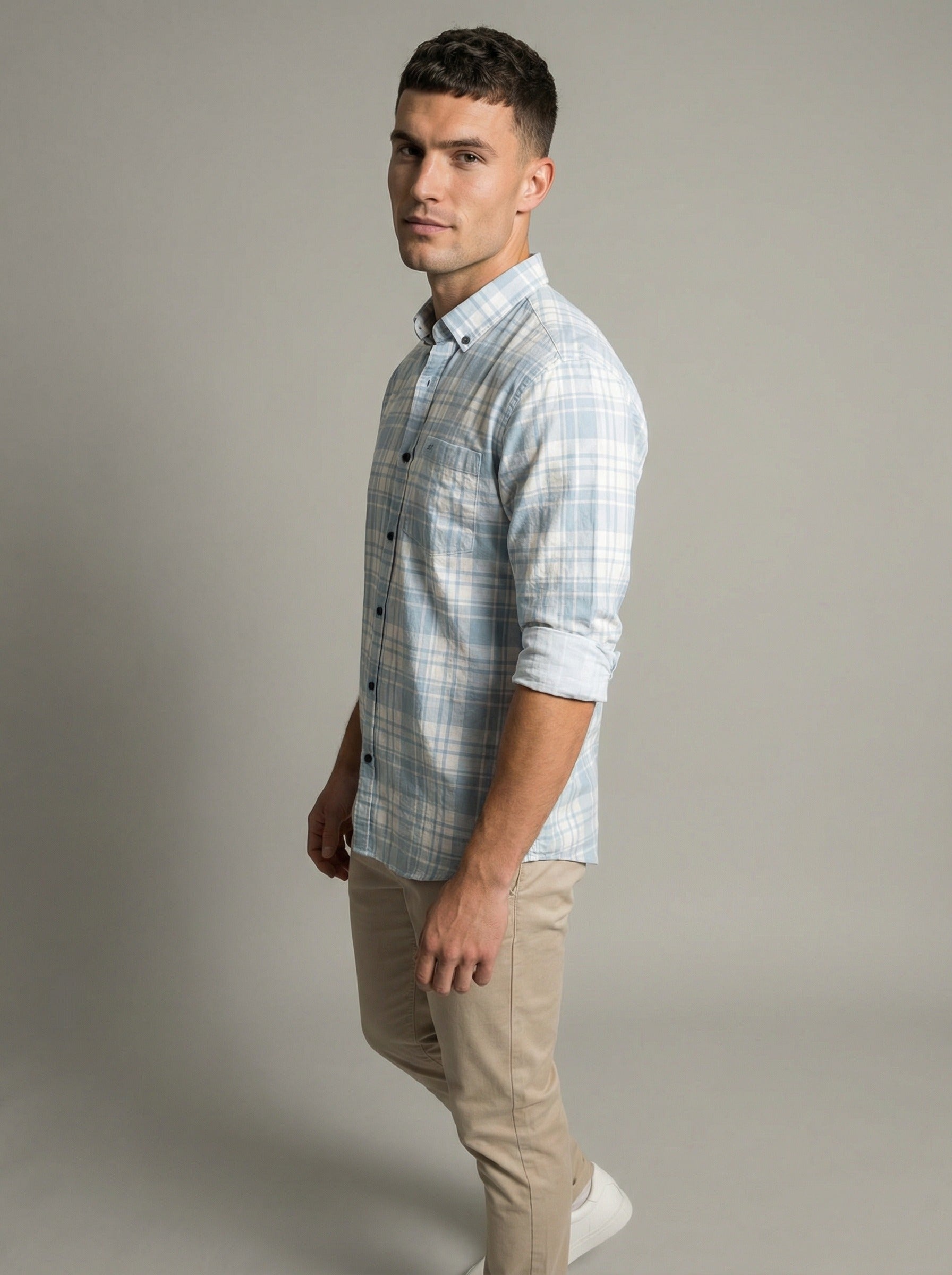 Men's Light Blue and White Plaid Button-Down Casual Shirt