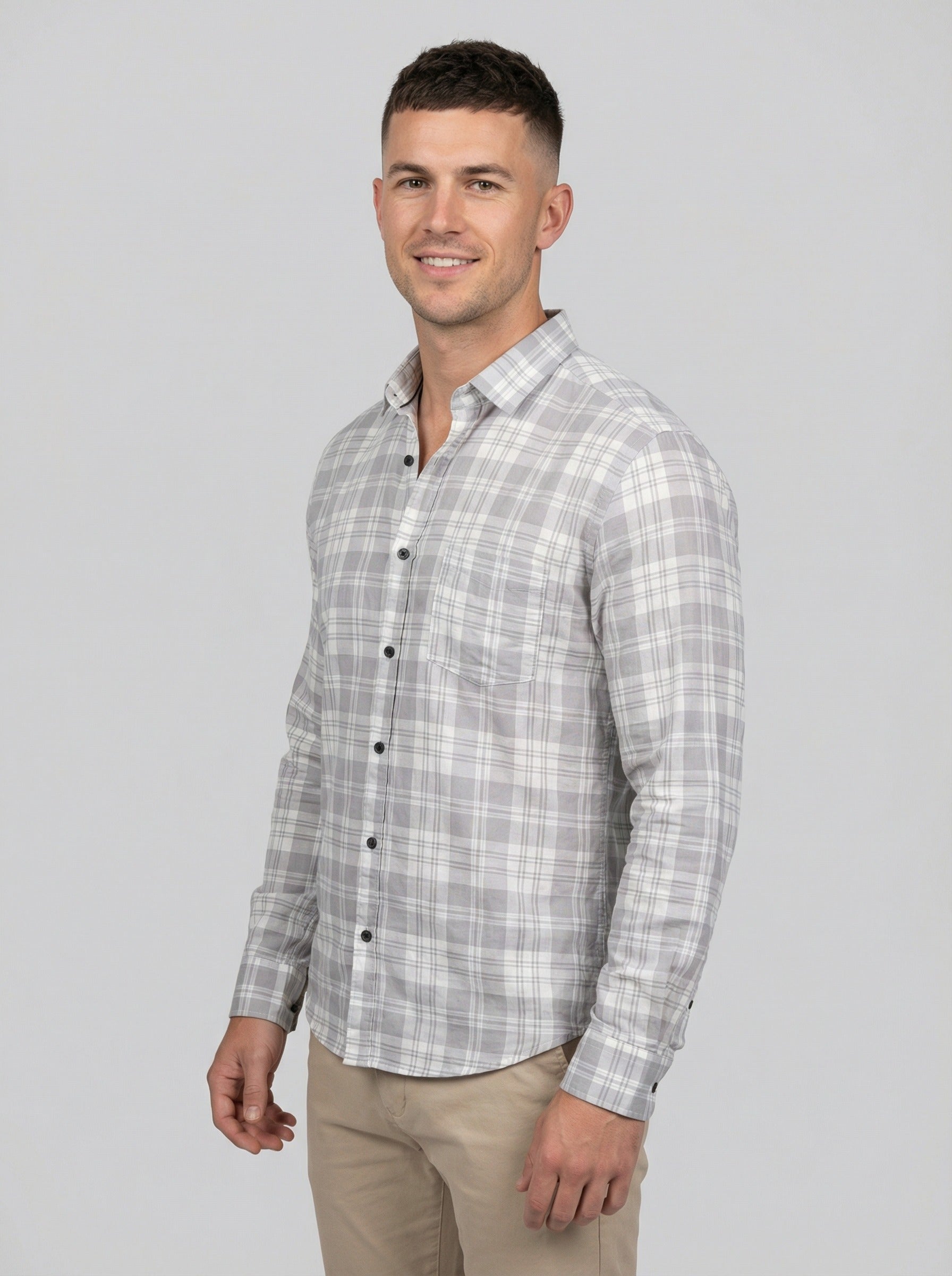 The Showfine Men's Grey and White Plaid Long-Sleeve Button-Down Shirt