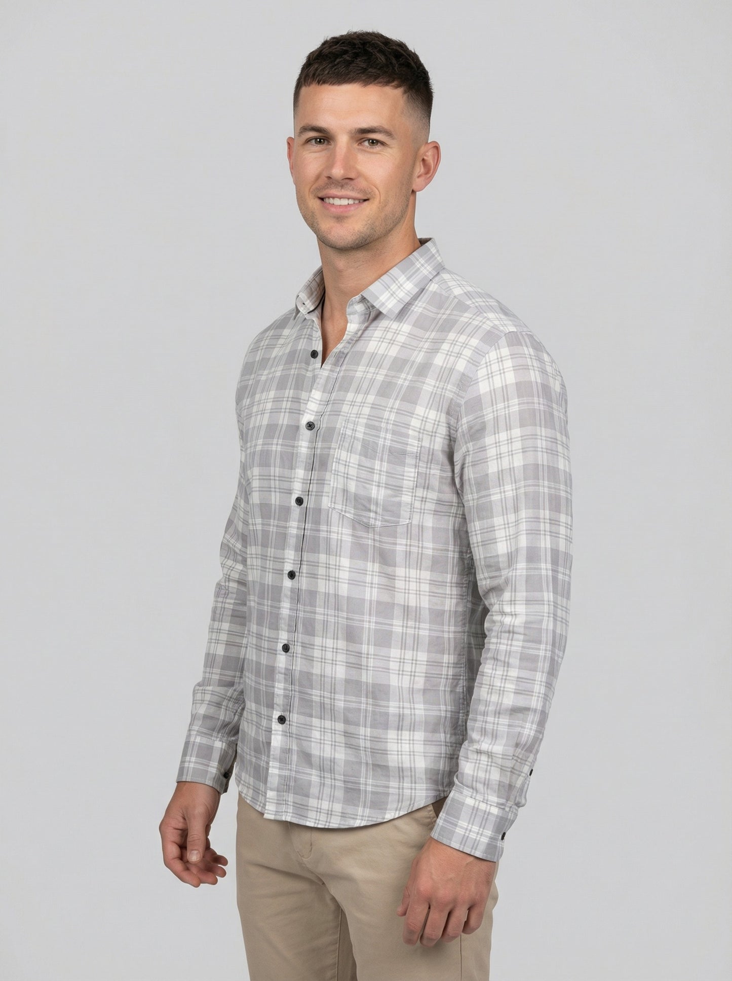 The Showfine Men's Grey and White Plaid Long-Sleeve Button-Down Shirt
