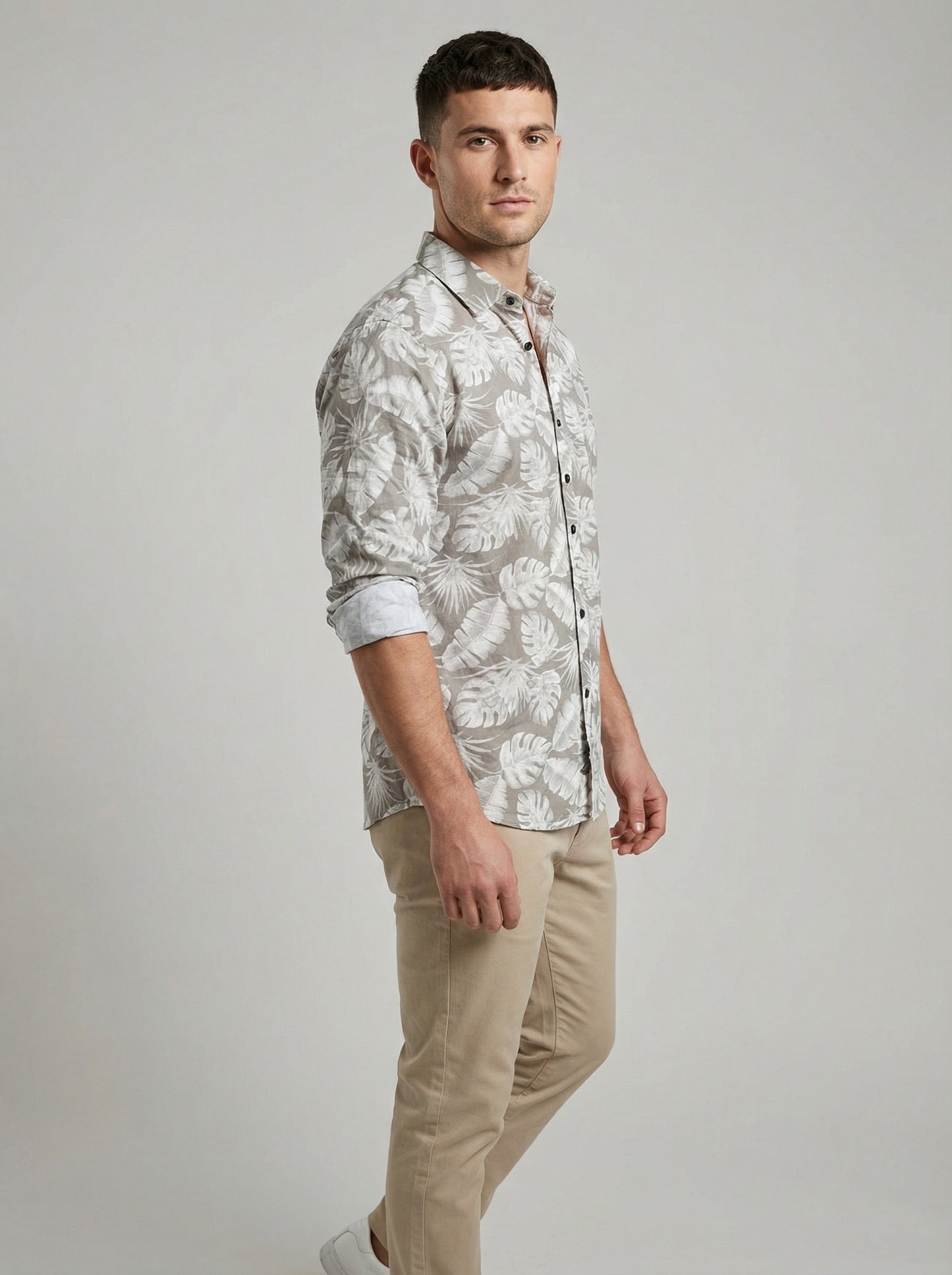 Men's Beige Tropical Leaf Print Long Sleeve Button-Down Shirt