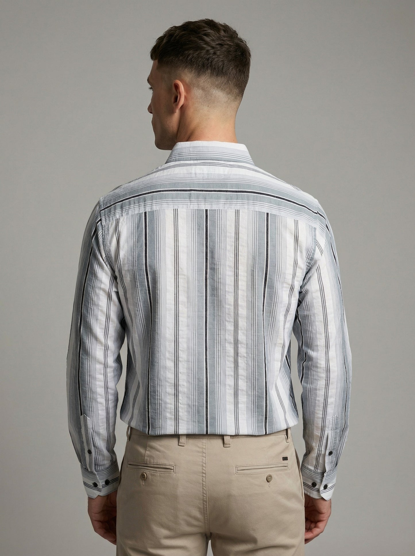 Men's Classic Grey and White Horizontal Striped Long Sleeve Button-Down Shirt