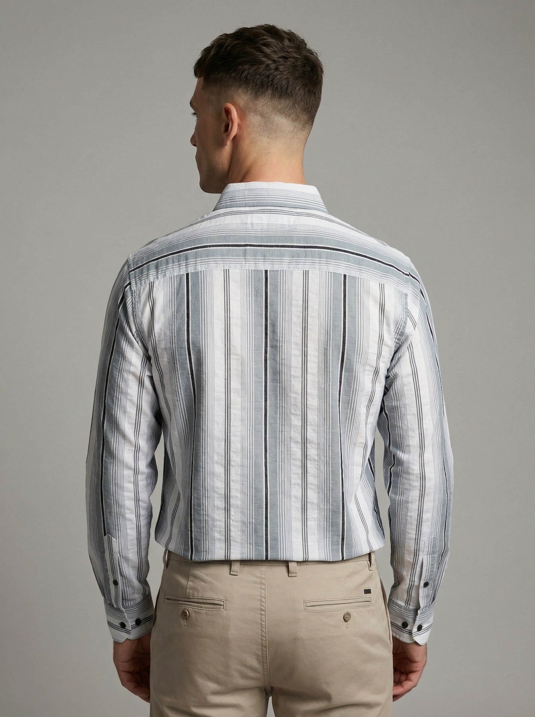 Men's Classic Grey and White Horizontal Striped Long Sleeve Button-Down Shirt